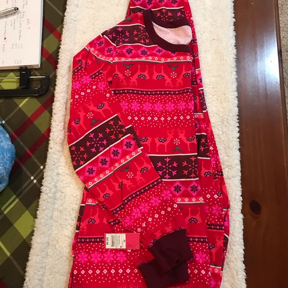 🆕Xhilaration “Really Red” Nordic Winter UnionSuit - Picture 2 of 7